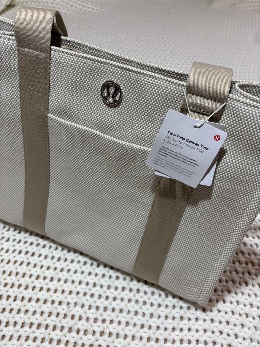 NWT lululemon two tone canvas tote 10L - Picture 2 of 14
